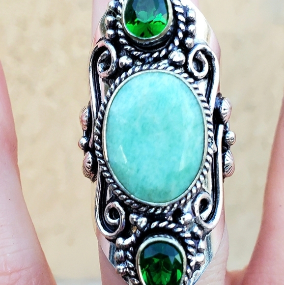 New Huge Chrysoprase and Peridot 925 Silver Statement Ring. - Picture 3 of 16